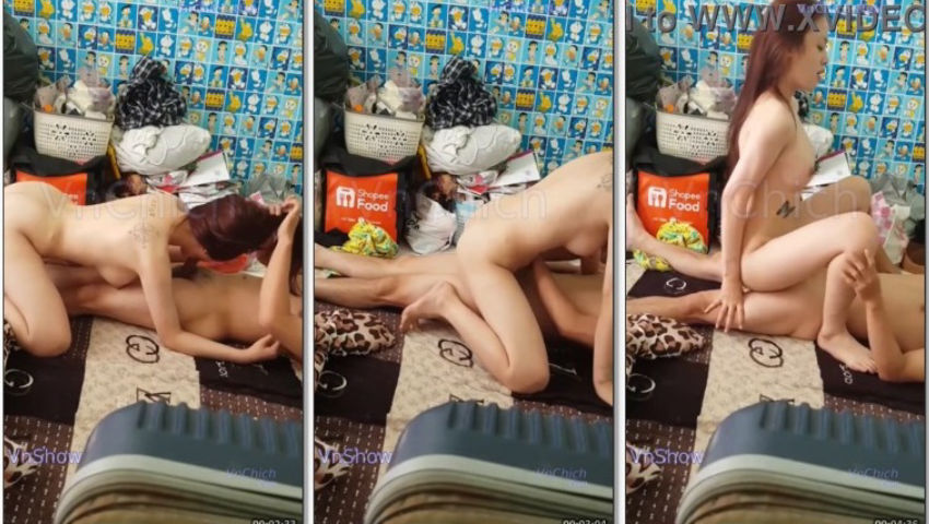 Anh giao hàng sộp pe food vào nhà trú mưa và cái kết