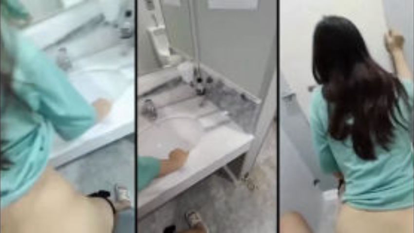 Cặp đôi Genz đụ public ngay trong toilet rạp phim . Đã địt lén còn rên rỉ khẩu dâm om sòm bạo vãi cả chưởng